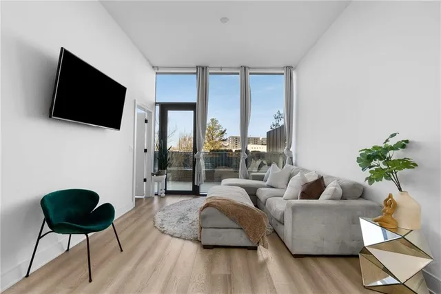 $2,500 | 788 West Marietta Street Northwest, Unit 116, Atlanta, GA 30318