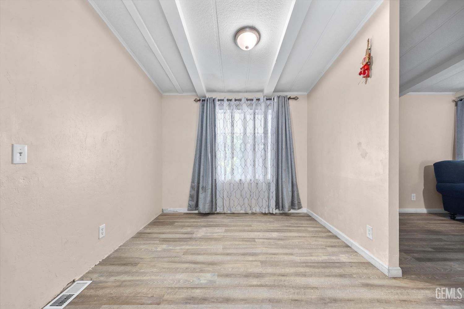 Undisclosed Address Delano, CA 93215 - Photo 20 of 43 a view of entryway