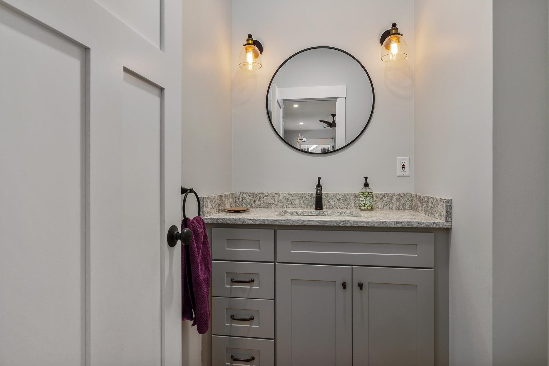 42 Rockingham Avenue Portsmouth, NH 03801 - Photo 13 of 39