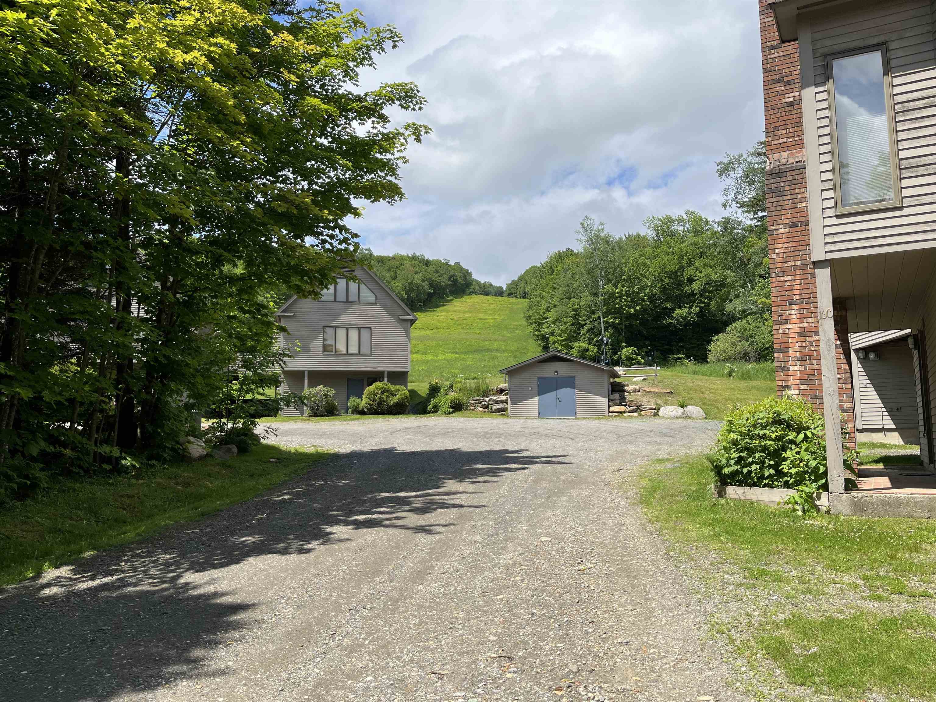 16 E Slopeside Road, Unit E West Dover, VT 05356 - Photo 19 of 22