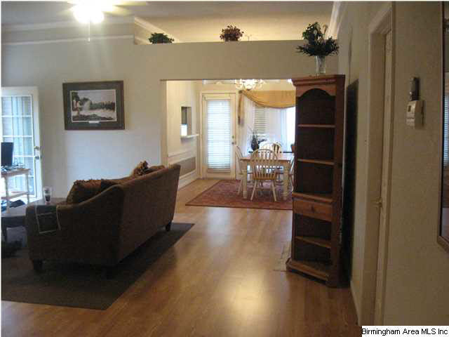 125 Stratshire Lane Pelham, AL 35124 - Photo 4 of 12