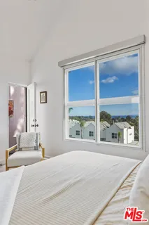 $999,000 | 28711 Pacific Coast Highway, Unit 18, Malibu, CA 90265