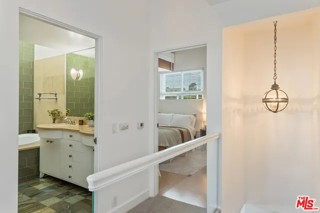 $999,000 | 28711 Pacific Coast Highway, Unit 18, Malibu, CA 90265