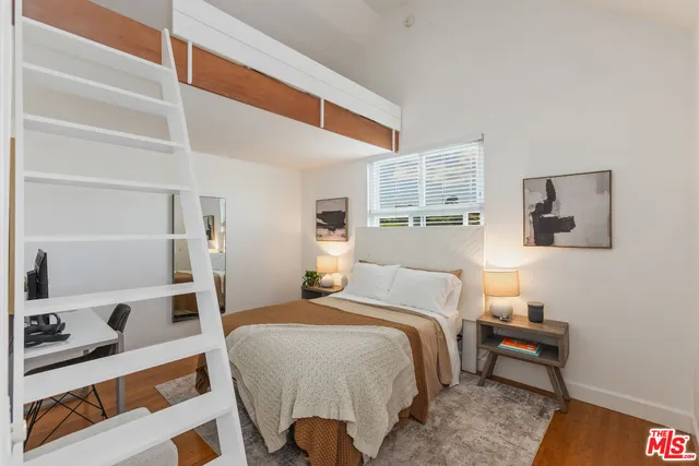 $999,000 | 28711 Pacific Coast Highway, Unit 18, Malibu, CA 90265