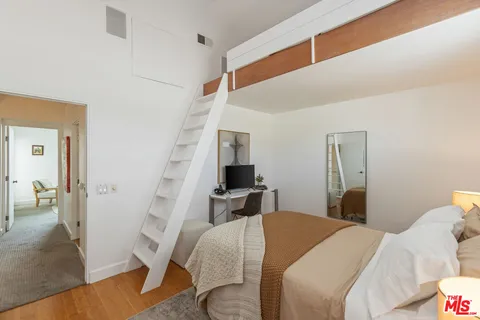 $999,000 | 28711 Pacific Coast Highway, Unit 18, Malibu, CA 90265