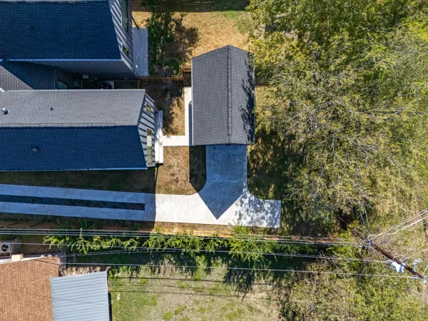 $850,000 | 6620 Isabelle Drive, Unit B, Austin, TX 78752