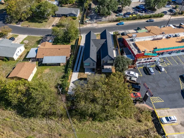 $850,000 | 6620 Isabelle Drive, Unit B, Austin, TX 78752