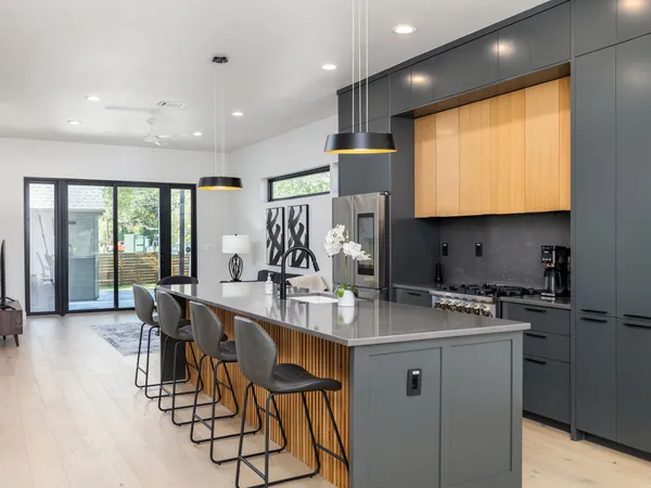 $850,000 | 6620 Isabelle Drive, Unit B, Austin, TX 78752