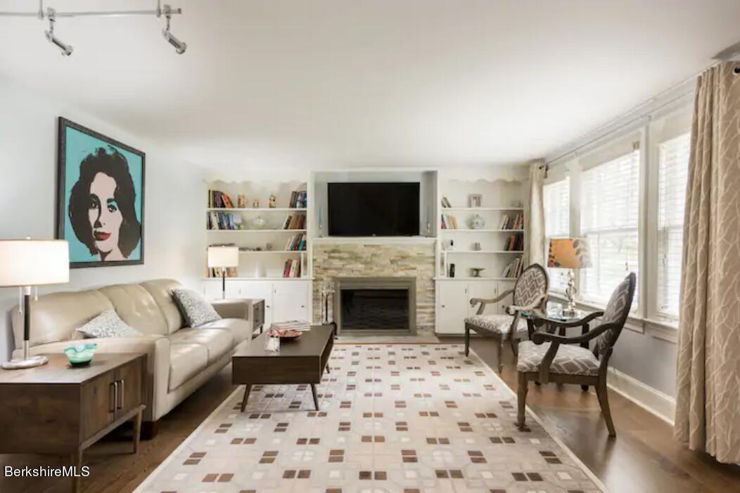 857 North Hoosac Road Williamstown, MA 01267 - Photo 6 of 28 LIVING ROOM 2