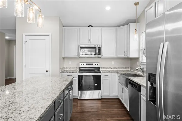 $426,000 | 7053 Richmond Drive, Glen Carbon, IL 62034
