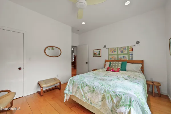 $25,000 | 123 Jug End Road, Egremont, MA 01230