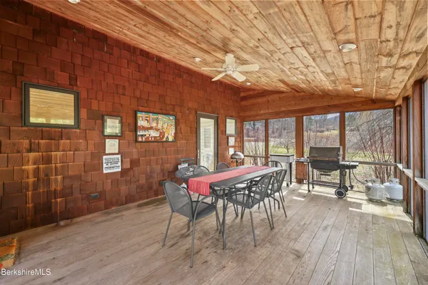 $25,000 | 123 Jug End Road, Egremont, MA 01230