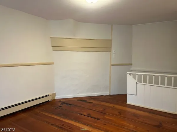 $2,500 | 29 Old Franklin School Road, Pittstown, NJ 08867