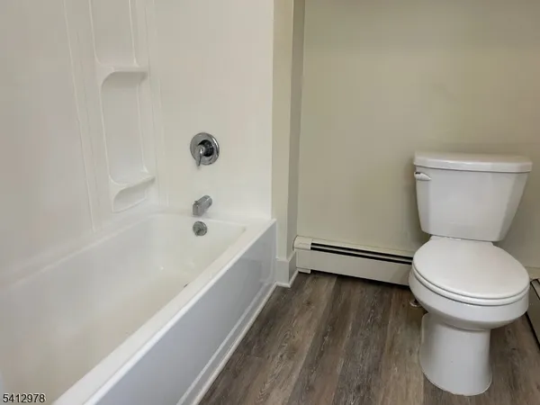 $2,500 | 29 Old Franklin School Road, Pittstown, NJ 08867