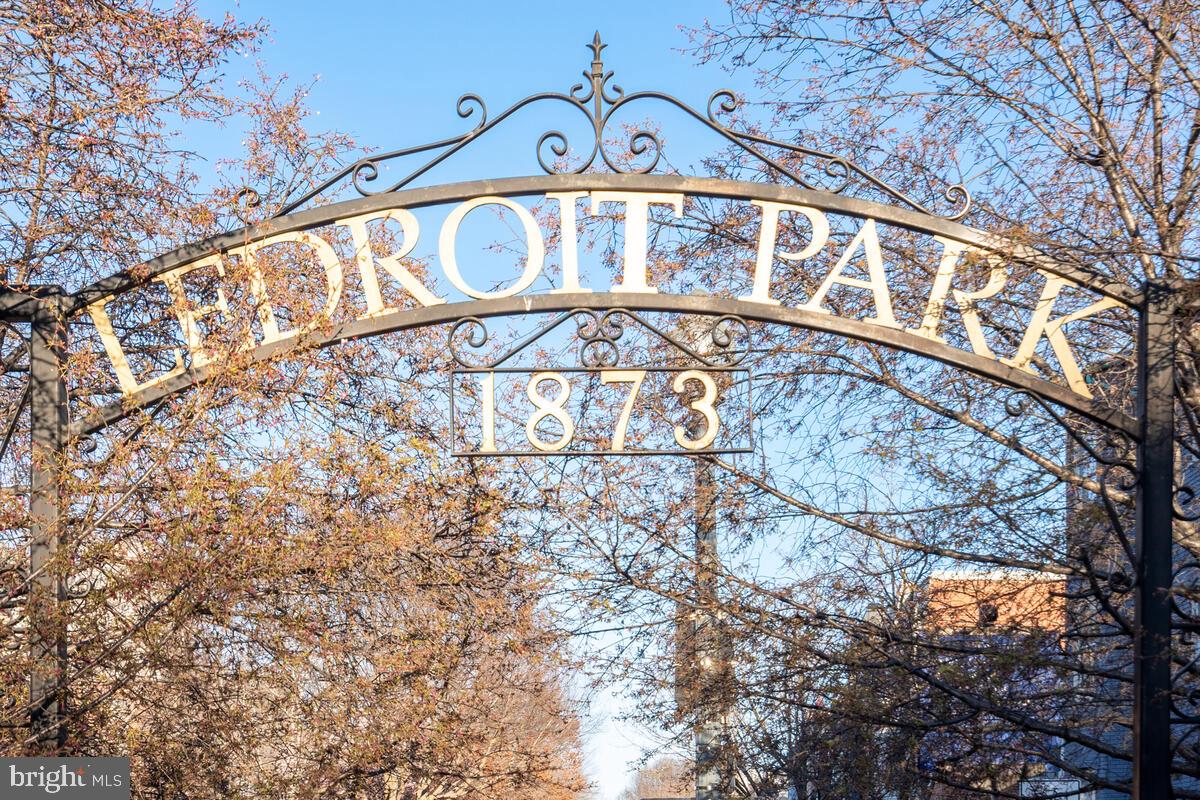 413 U Street Northwest Washington, DC 20001 - Photo 3 of 67 Welcome to historic LeDroit Park neighborhood