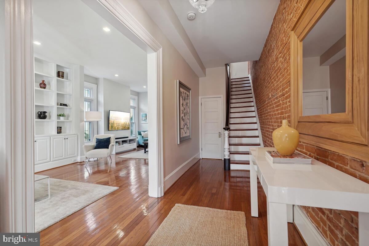 413 U Street Northwest Washington, DC 20001 - Photo 6 of 67 Foyer