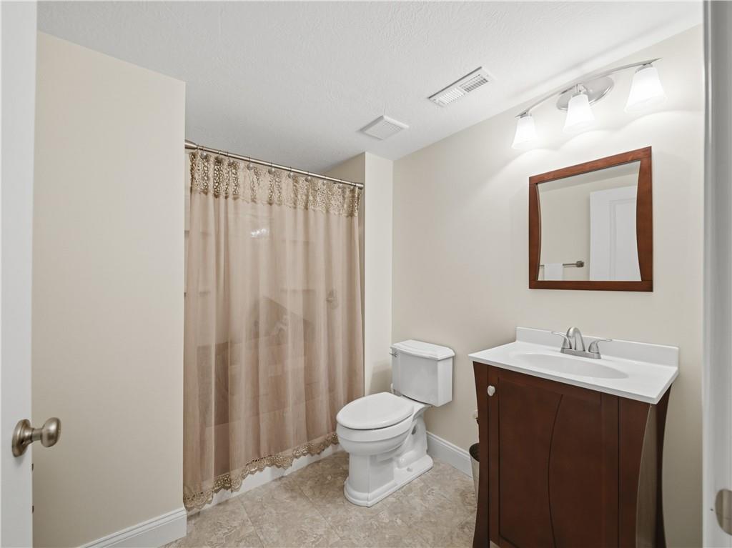 1805 Hassam Road Coraopolis, PA 15108 - Photo 44 of 49 Gallery Image 44