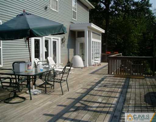 397 Dunhams Corner Road East Brunswick, NJ 08816 - Photo 8 of 8 Gallery Image 8