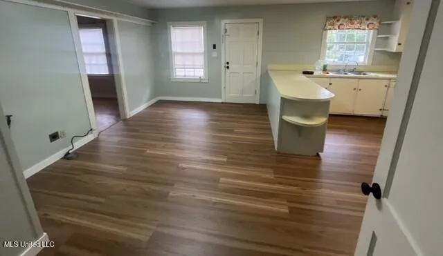 $1,300 | 403 South Laurel Street, Summit, MS 39666