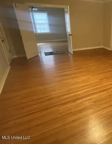 $1,300 | 403 South Laurel Street, Summit, MS 39666