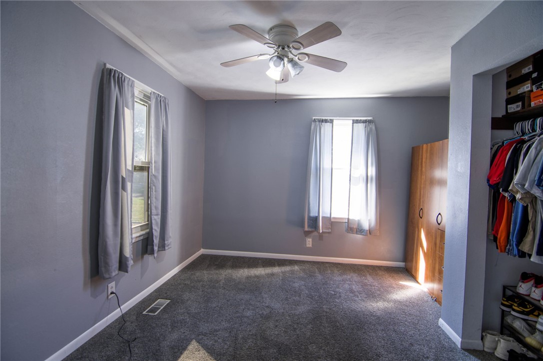 1530 West Cushing Street Decatur, IL 62526 - Photo 5 of 16