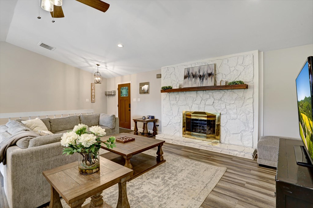 2360 The Ridges Hiawassee, GA 30546 - Photo 2 of 47