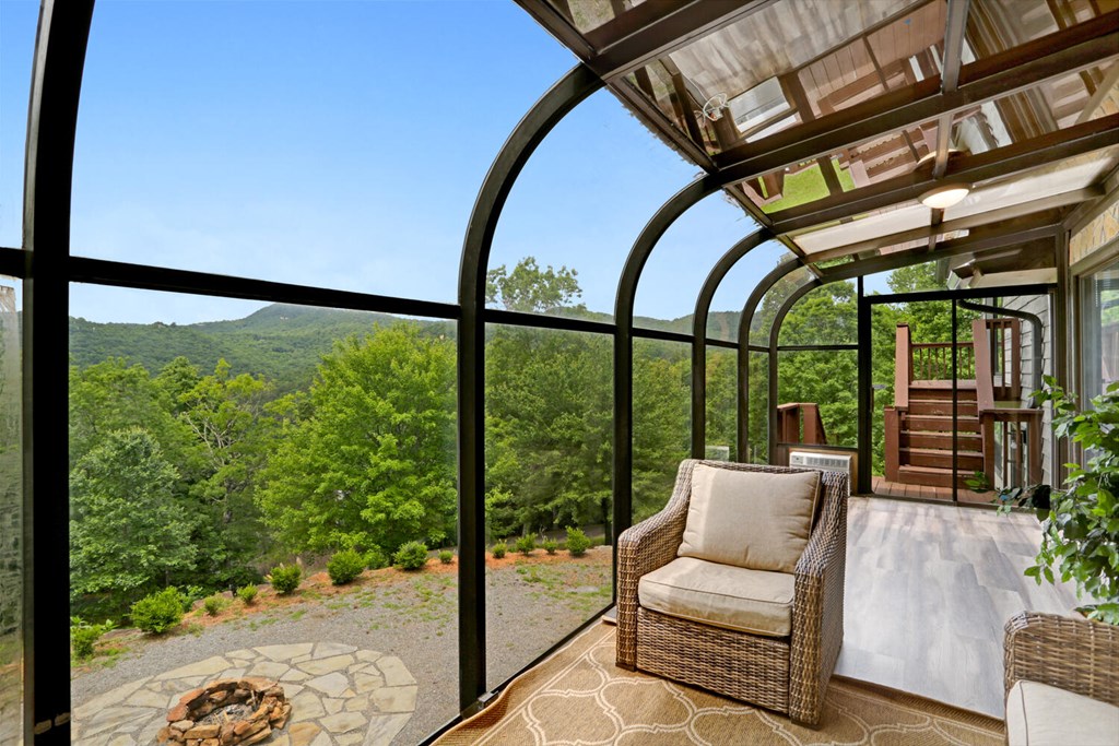 2360 The Ridges Hiawassee, GA 30546 - Photo 7 of 47