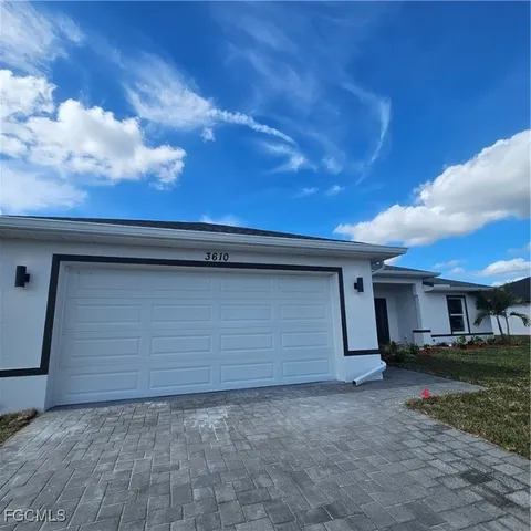 $2,400 | 3610 Northeast 12th Avenue, Cape Coral, FL 33909