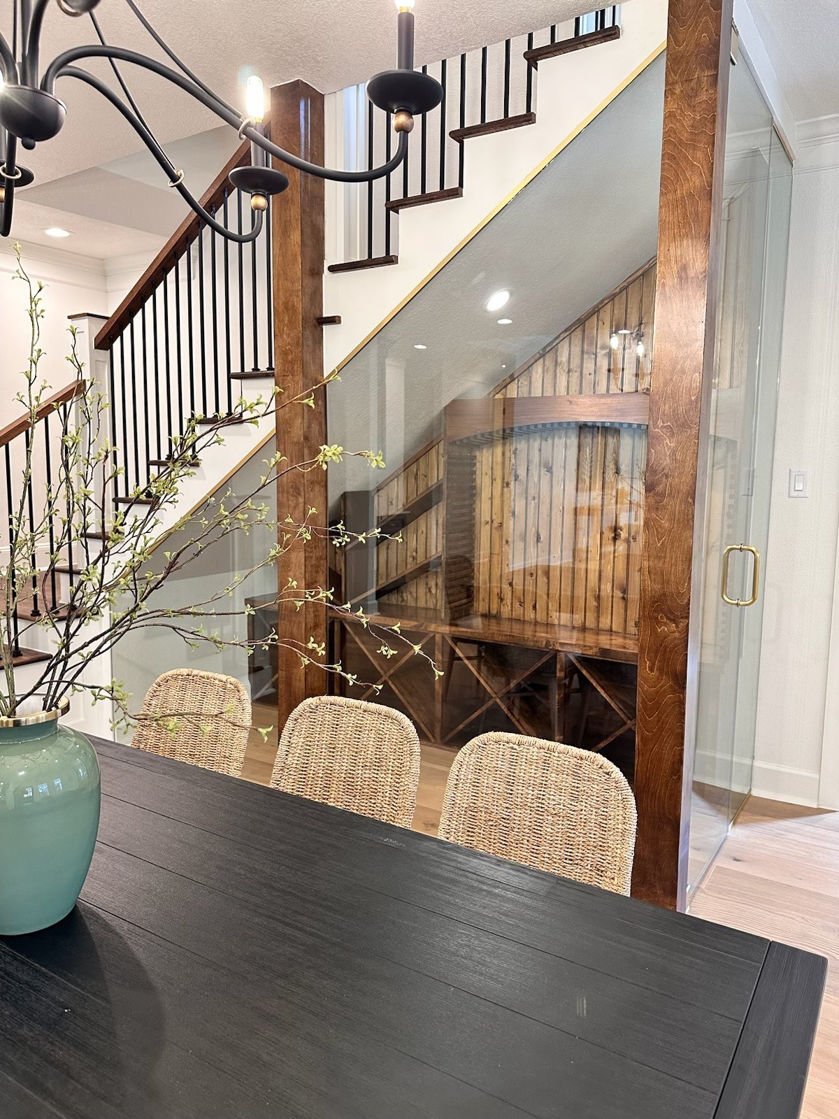 1535 Rutland Street Houston, TX 77008 - Photo 12 of 50 a view of a living room and entryway
