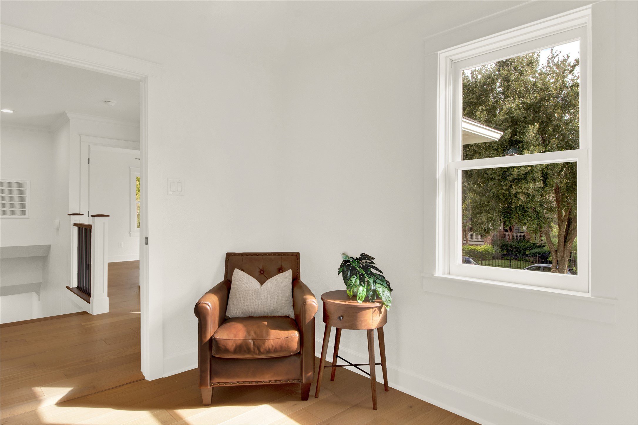 1535 Rutland Street Houston, TX 77008 - Photo 28 of 50 a living room with furniture and a window