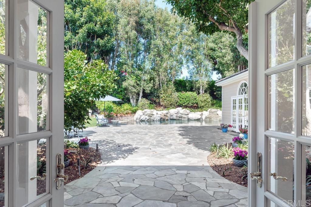 17401 Via Cuatro Caminos Rancho Santa Fe, CA 92067 - Photo 1 of 1