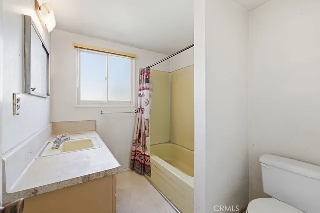 $699,900 | 523 West 170th Street, Gardena, CA 90248