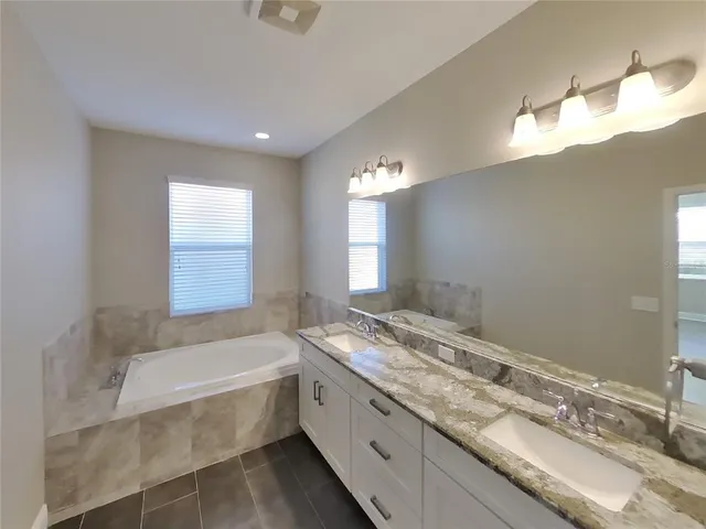 $4,099 | Undisclosed Address, Bradenton, FL 34212