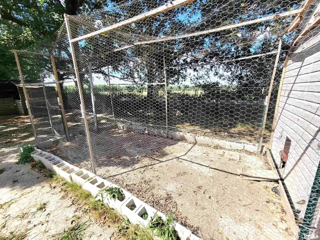 $249,000 | 2517 Cherrybark Lane, Flora, IL 62839