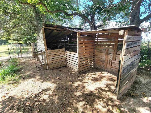 $249,000 | 2517 Cherrybark Lane, Flora, IL 62839