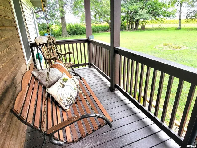 $249,000 | 2517 Cherrybark Lane, Flora, IL 62839