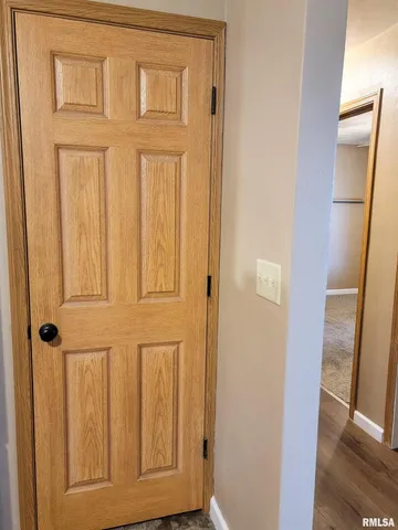 $249,000 | 2517 Cherrybark Lane, Flora, IL 62839