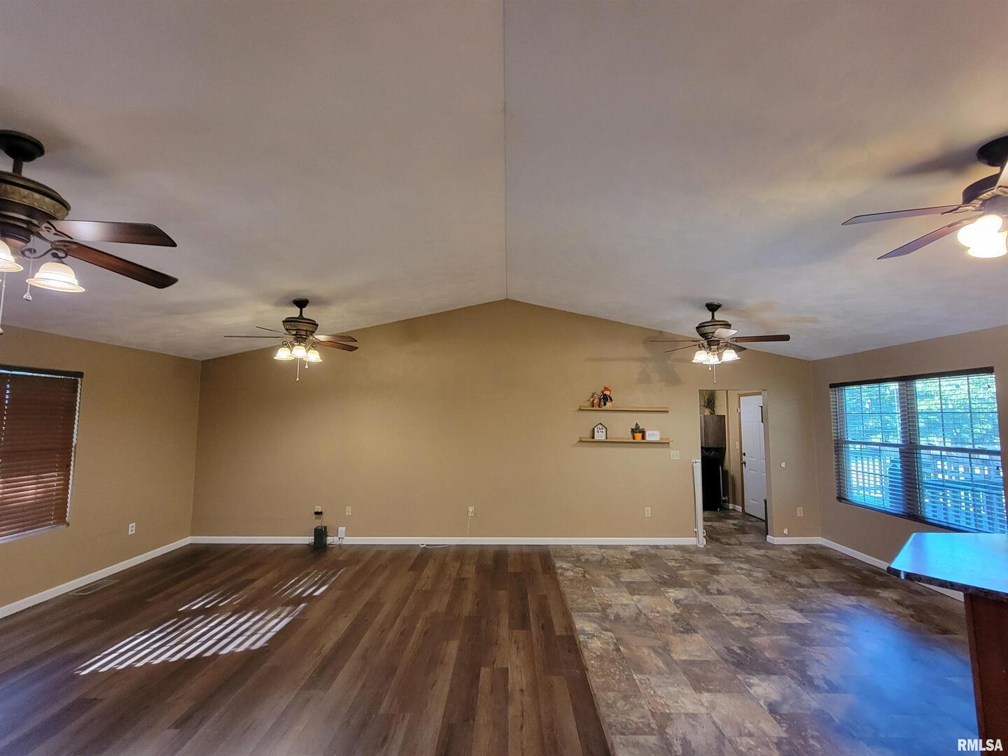 2517 Cherrybark Lane Flora, IL 62839 - Photo 55 of 99