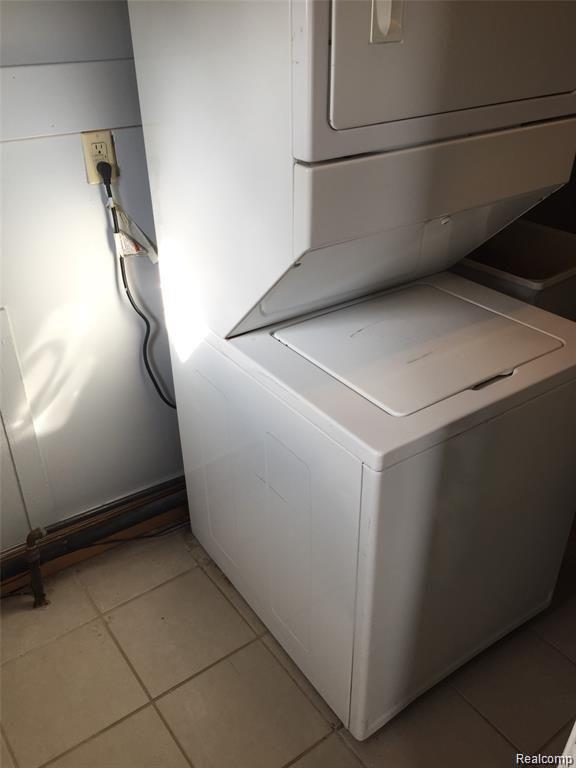 21525 Waltham Road Warren, MI 48089 - Photo 8 of 16