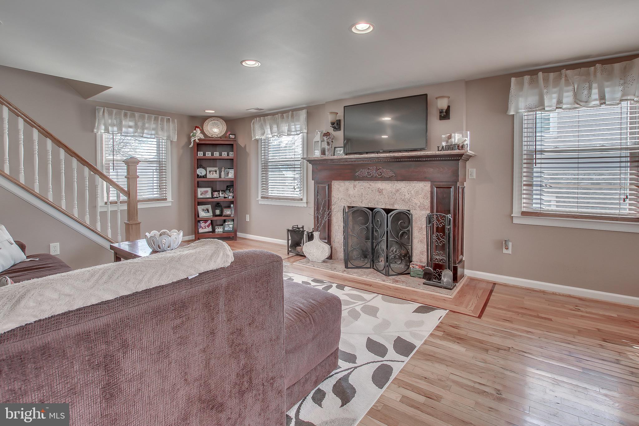 215 Harrison Road Brookhaven, PA 19015 - Photo 12 of 44 Gallery Image 12