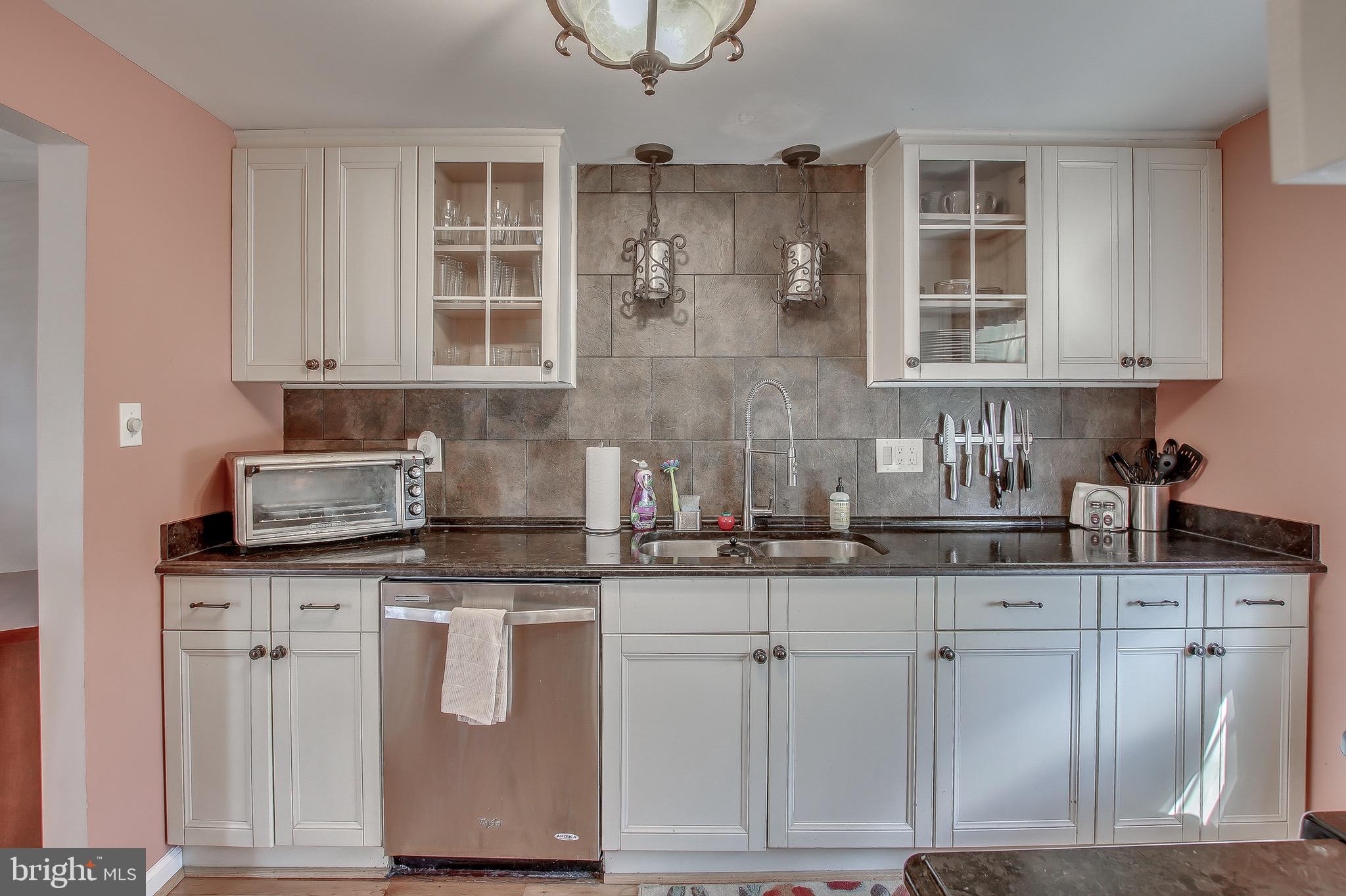 215 Harrison Road Brookhaven, PA 19015 - Photo 18 of 44 Gallery Image 18