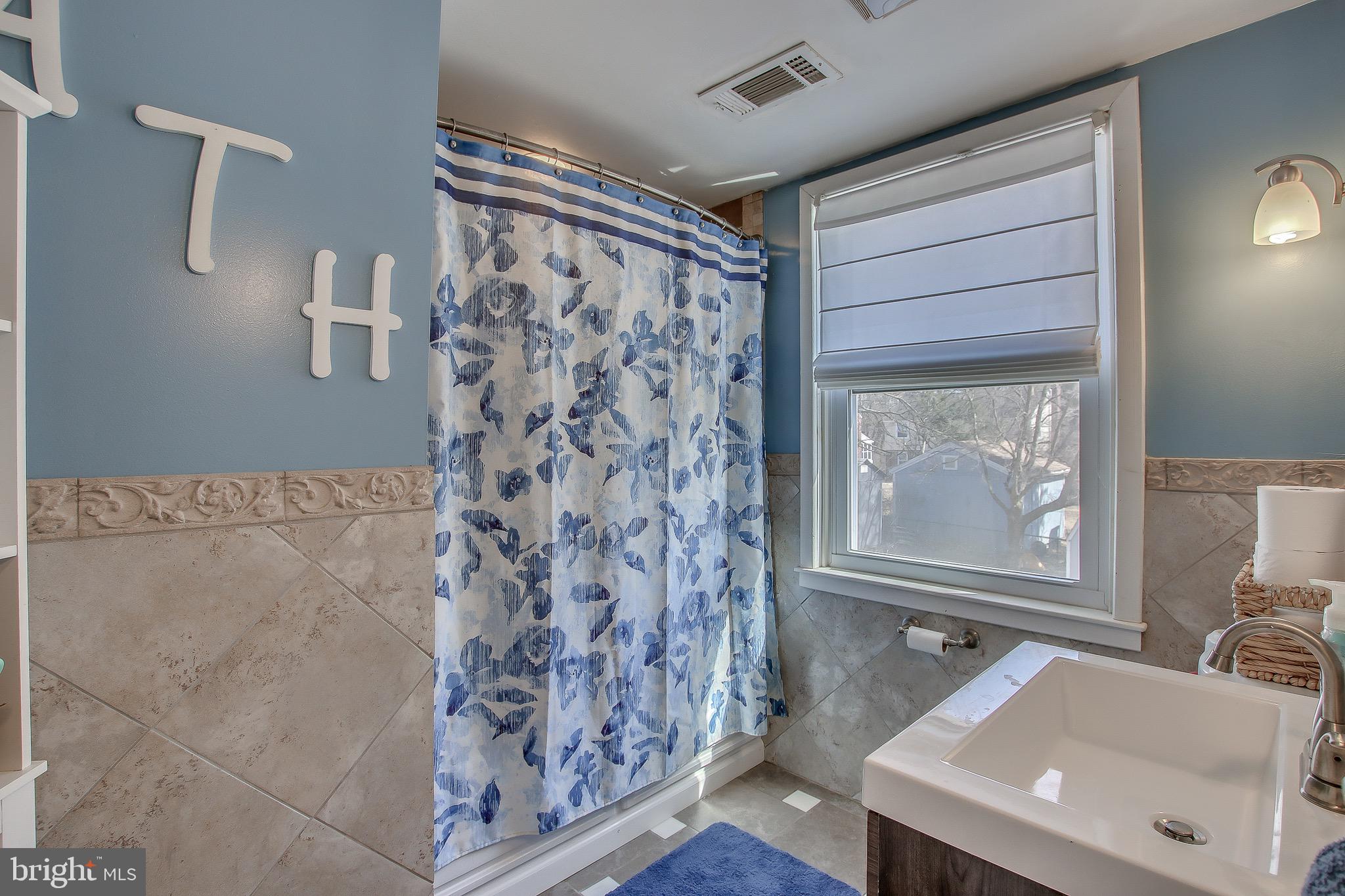215 Harrison Road Brookhaven, PA 19015 - Photo 33 of 44 Gallery Image 33