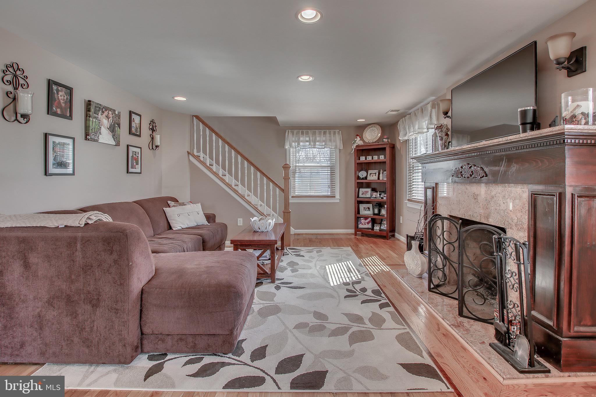 215 Harrison Road Brookhaven, PA 19015 - Photo 9 of 44 Gallery Image 9
