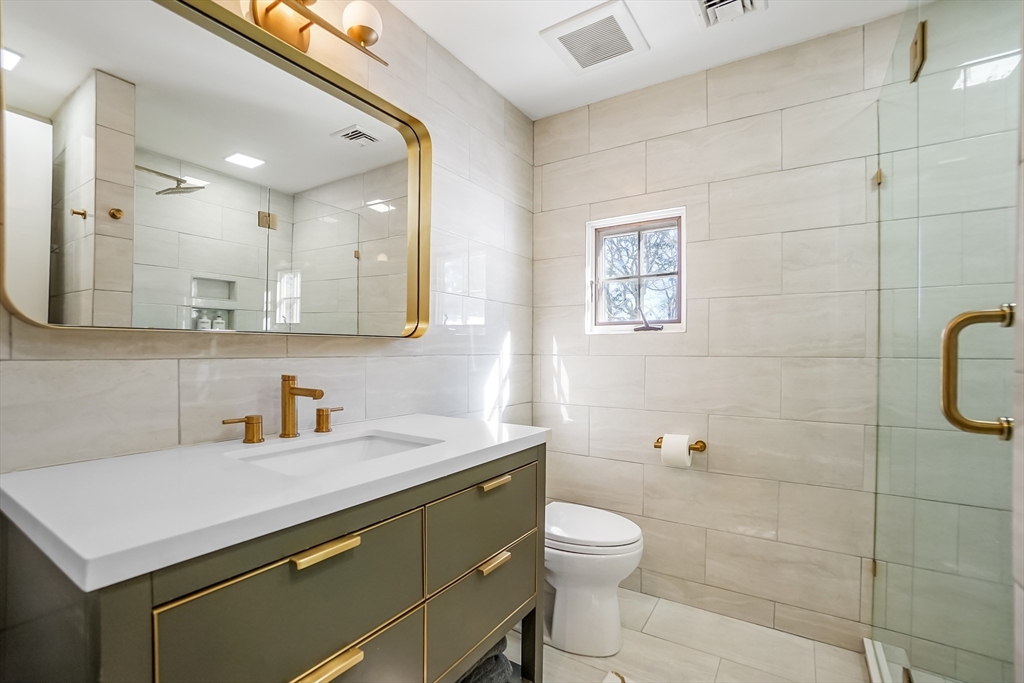 10 Hallwood Road Brookline, MA 02467 - Photo 27 of 42