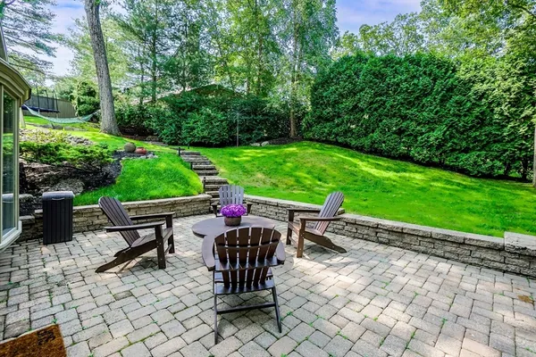 $3,399,000 | 10 Hallwood Road, Brookline, MA 02467