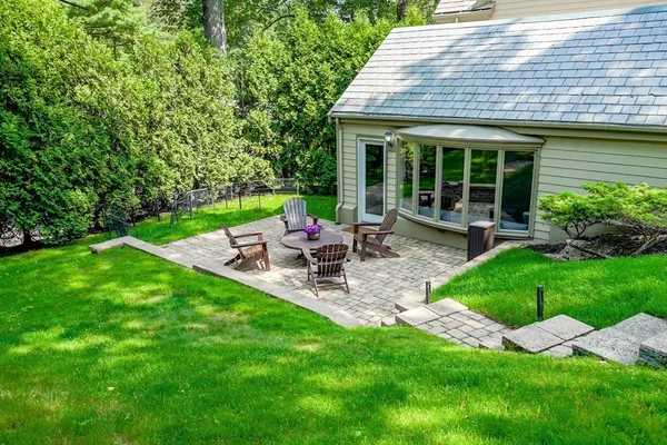 $3,399,000 | 10 Hallwood Road, Brookline, MA 02467