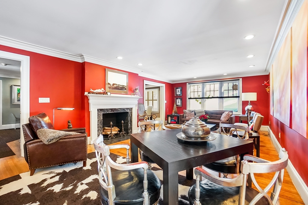 10 Hallwood Road Brookline, MA 02467 - Photo 5 of 42