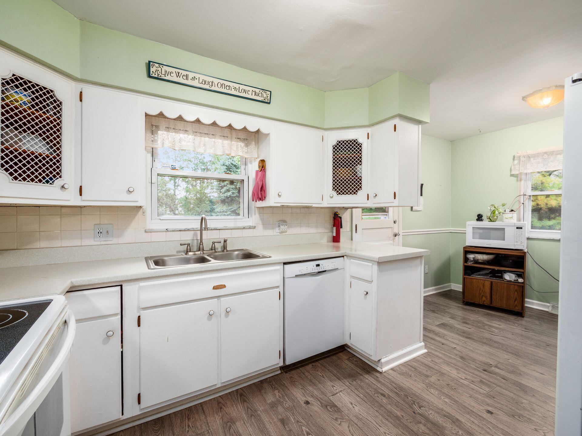 5682 Ulry Road Westerville, OH 43081 - Photo 12 of 48 015_9be69f_C - 5682 Ulry 058a