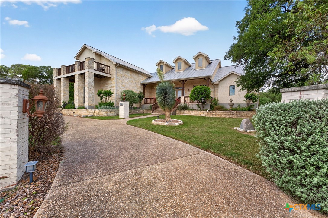 123 Grosbeak Drive Spring Branch, TX 78070 - Photo 8 of 48