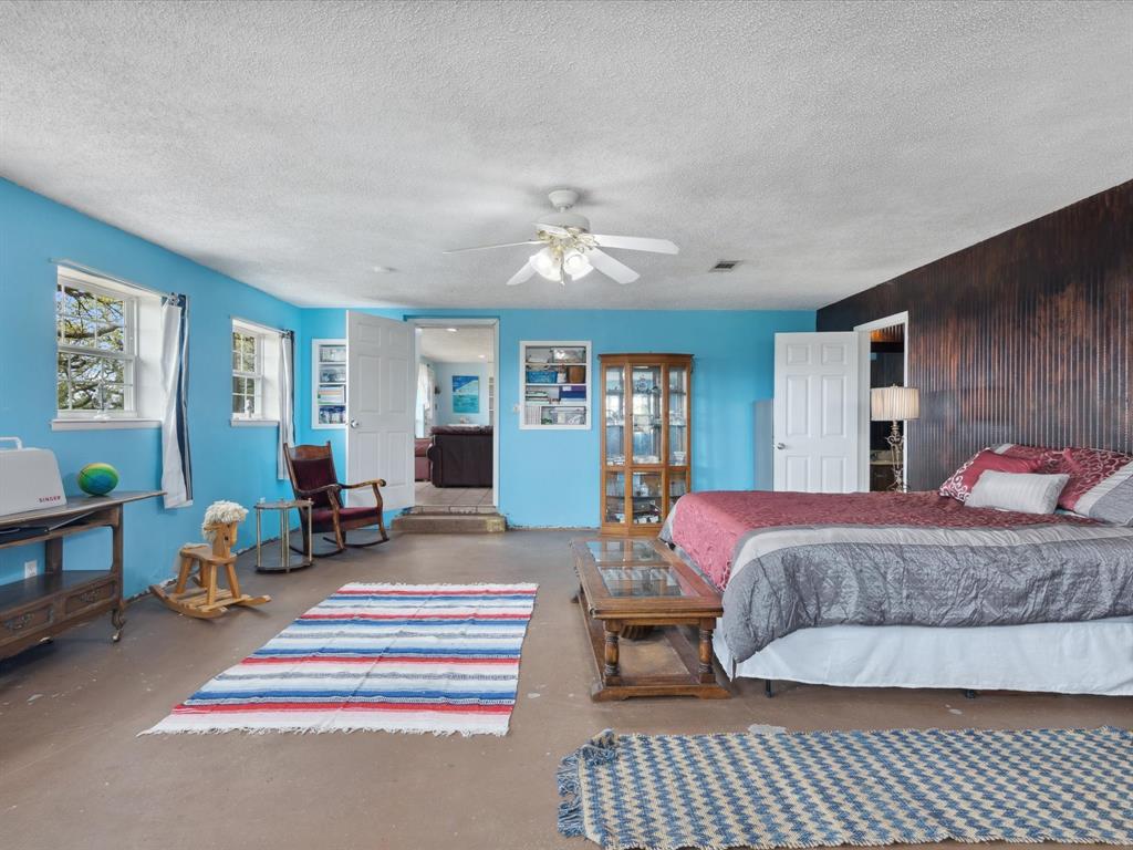 265 County Road 4374 Decatur, TX 76234 - Photo 21 of 32